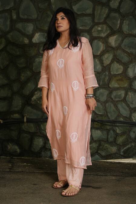 Shop_Pants And Pajamas_Pink Chanderi Embroidery V-neck Popsicle Blush Chikankari Kurta _Online_at_Aza_Fashions