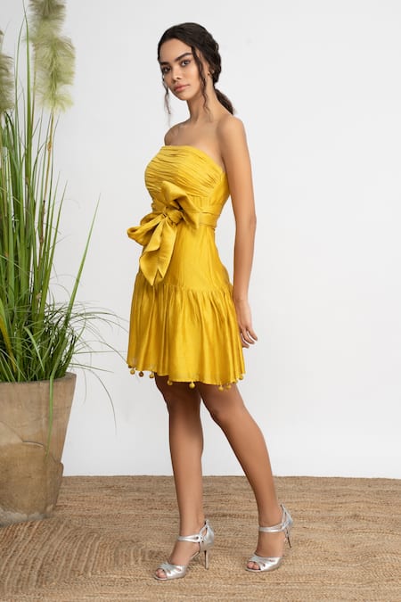 Buy_Amrta By Guneet Kondal_Yellow Cotton, Silk Bows Sash Tie Detailed Dress _Online_at_Aza_Fashions