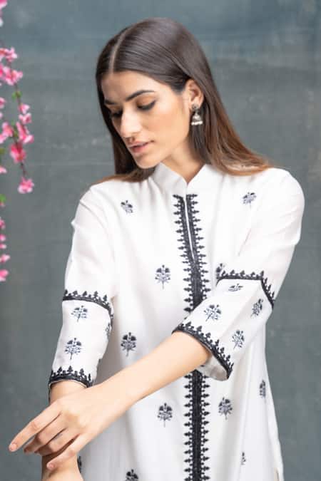 Buy_Sanjev Marwaaha_Ivory Chanderi And Cotton Silk Print & Embroidery Hand Block & Cutdana Kurta Set_Online_at_Aza_Fashions