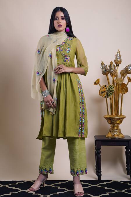 Bhusattva Green Cotton, Organza, Silk Embroidery Boat Neck Yoke Kurta Set at Aza Fashions Bhusattva_Green Cotton, Organza, Silk Embroidery Boat Neck Yoke Kurta Set _at_Aza_Fashions