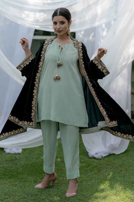 Shop_Daljit Sudan_Green Velvet Kashmiri Tilla Aari V Neck Kimono Cape And Pant Set_Online_at_Aza_Fashions