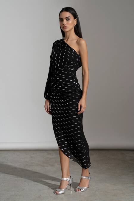 Shop_Amrta By Guneet Kondal_Black Georgette, Viscose Asymmetric Gathered Full Sleeve Dress _Online_at_Aza_Fashions