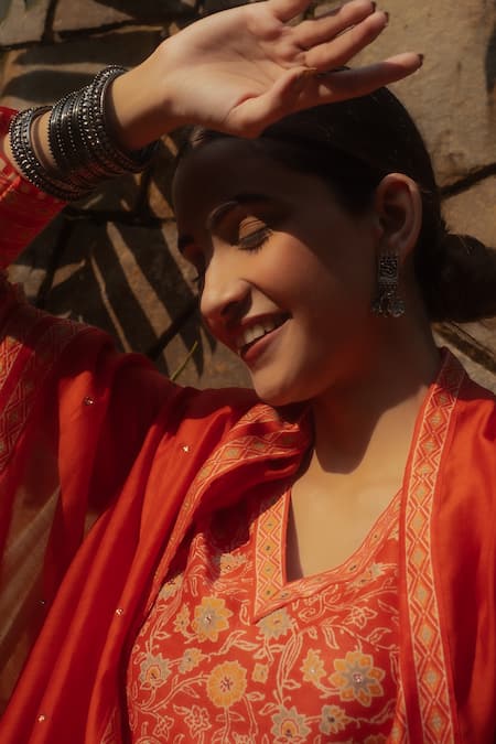 Shrutkirti_Orange Chanderi Printed Floral V Neck Blossom Kurta Palazzo Set_Online_at_Aza_Fashions