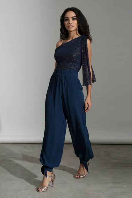 Amrta By Guneet Kondal_Blue Viscose Glitter Asymmetric Love Me Knot Top And Pant Co-ord Set _Online_at_Aza_Fashions
