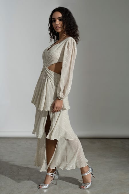 Amrta By Guneet Kondal_Off White Viscose, Chiffon V-neck Tiered Maxi Dress _Online_at_Aza_Fashions