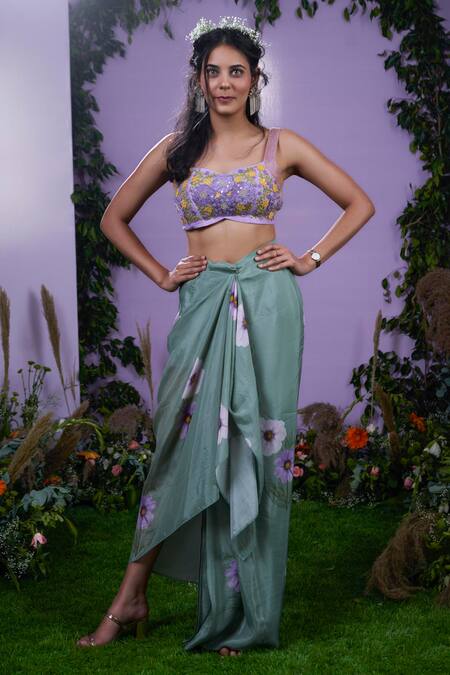 Buy Pooja Bagaria Purple Silk Embroidery Sweetheart Neck Floral Embellished Bustier And Skirt Set Online at Aza Fashions Buy_Pooja Bagaria_Purple Silk Embroidery Sweetheart Neck Floral Embellished Bustier And Skirt Set_Online_at_Aza_Fashions