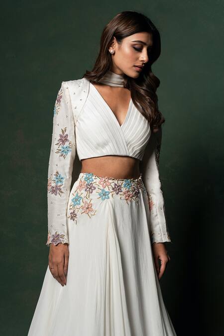 Parshya_Off White Viscose, Silk, Georgette Sequins, Floral Embroidered Lehenga Set _Online_at_Aza_Fashions
