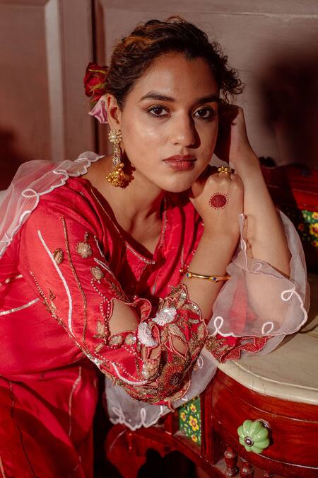 Buy_LAHARIO_Red , Organza Sequins, Crystals, Madkan Sleeve Kurta Palazzo Set _Online_at_Aza_Fashions