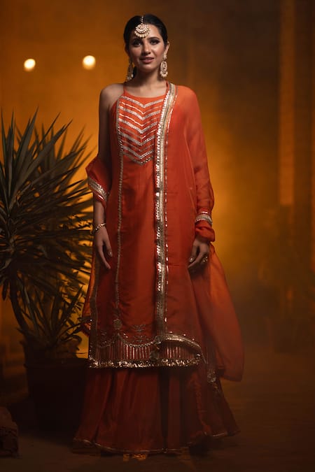 Leela By A Orange Organza, Chanderi Chevron, Gota, Sleeveless Embroidered Kurta Palazzo Set Online at Aza Fashions Leela By A_Orange Organza, Chanderi Chevron, Gota, Sleeveless Embroidered Kurta Palazzo Set _Online_at_Aza_Fashions