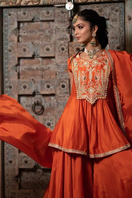 Buy Leela By A Orange Organza, Chanderi Floral, Zari Cape Placket Embroidered Palazzo Set Online at Aza Fashions Buy_Leela By A_Orange Organza, Chanderi Floral, Zari Cape Placket Embroidered Palazzo Set _Online_at_Aza_Fashions