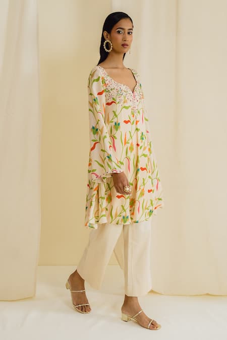 Buy_Drishti & Zahabia_Cream Crepe Embroidery Split V-neck Bell Sleeve Kurta And Cropped Pant Set _Online_at_Aza_Fashions