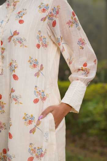 Dhaari_Off White Handloom Cotton, Silk Embroidery Hand Painted Dress _Online_at_Aza_Fashions