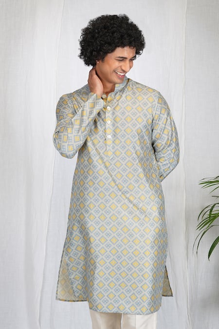 Eleven Brothers_Beige Muslin, Cotton, Silk Diamonds Window Print Kurta And Pant Set _Online_at_Aza_Fashions