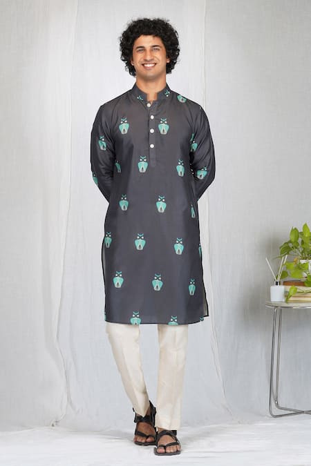 Eleven Brothers Black Muslin, Cotton, Silk Night Owl Print Kurta And Pant Set Online at Aza Fashions Eleven Brothers_Black Muslin, Cotton, Silk Night Owl Print Kurta And Pant Set _Online_at_Aza_Fashions
