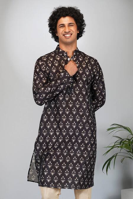 Buy_Eleven Brothers_Black Muslin, Cotton, Silk Diamond Print Kurta And Pant Set _Online_at_Aza_Fashions