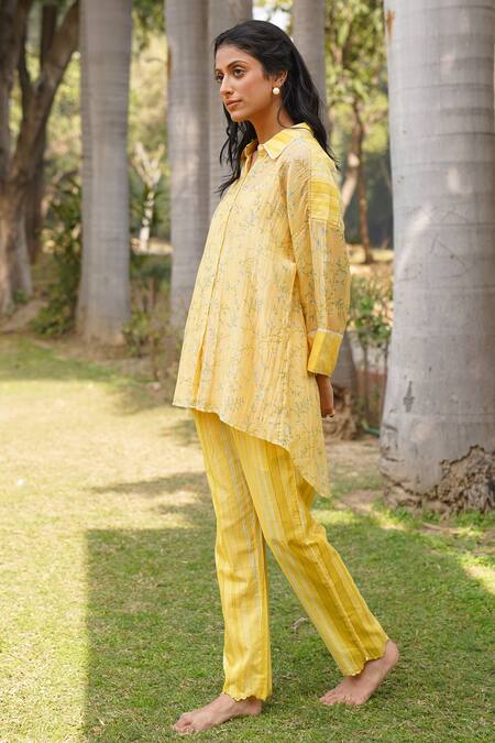 Dhaari_Yellow Handloom Cotton, Silk Embroidery Collared Floral Pattern Painted Shirt _Online_at_Aza_Fashions
