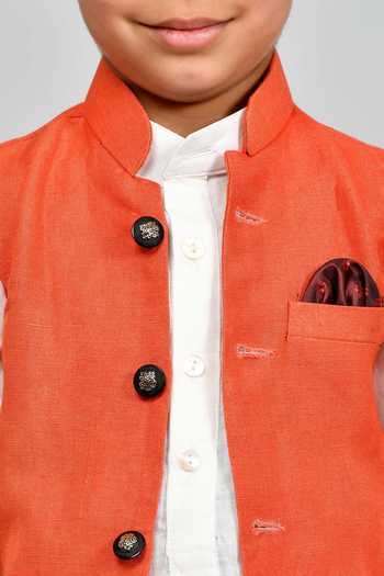 Shop Yuvraani Jaipur Orange Cotton Bundi And Kurta Set Online at Aza Fashions Shop_Yuvraani Jaipur_Orange Cotton Bundi And Kurta Set _Online_at_Aza_Fashions