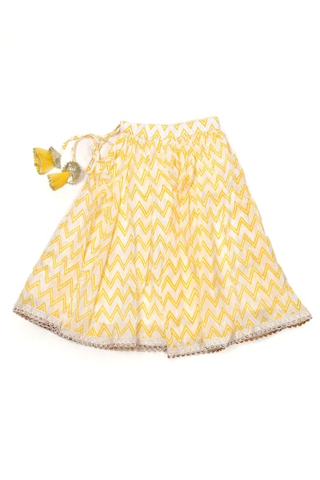 Yuvraani Jaipur_Yellow Silk, Net Embroidery, Tassels, Lace, Shibori Pattern Blouse Lehenga Set _Online_at_Aza_Fashions