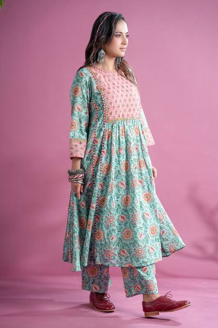 Pants And Pajamas_Blue Cotton Embroidery Round Neck Serena Block Print Kurta And Pant Set_Online_at_Aza_Fashions