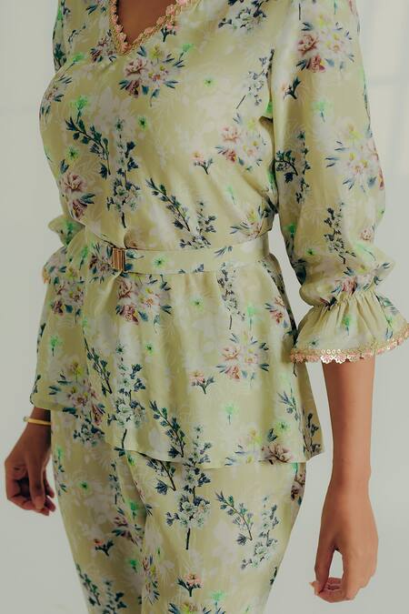 Buy_Aaryaa By Kashveen Kohli_Green Silk Sequins V-neck Floral Spring Top And Pant Set _Online_at_Aza_Fashions
