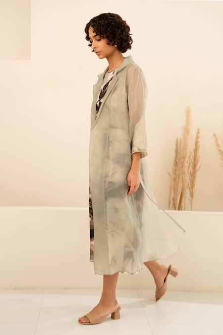 Arcvsh By Pallavi Singh Grey Organza, Linen Fringe Collared Sheer Jacket With Floral Print Jumpsuit Online at Aza Fashions Arcvsh By Pallavi Singh_Grey Organza, Linen Fringe Collared Sheer Jacket With Floral Print Jumpsuit _Online_at_Aza_Fashions