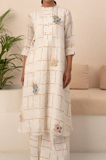 Shop Arcvsh By Pallavi Singh Ivory Linen Embroidery Round Neck Chequered Pattern Kurta With Pant Online at Aza Fashions Shop_Arcvsh By Pallavi Singh_Ivory Linen Embroidery Round Neck Chequered Pattern Kurta With Pant _Online_at_Aza_Fashions