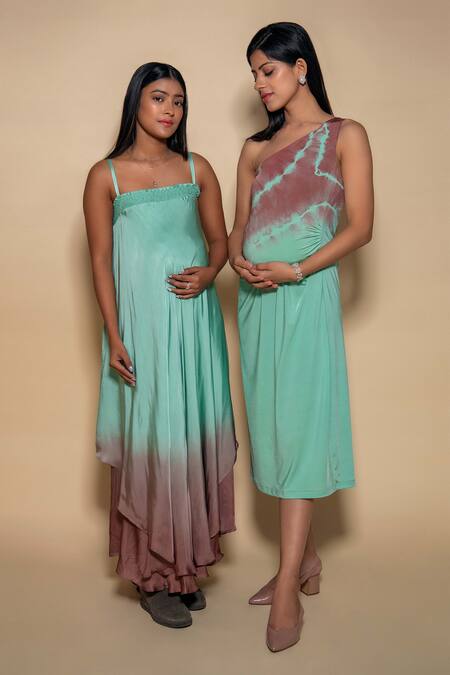 Ranng Label Green Modal, Satin Square Neck Ombre Strappy Dress Online at Aza Fashions Ranng Label_Green Modal, Satin Square Neck Ombre Strappy Dress _Online_at_Aza_Fashions