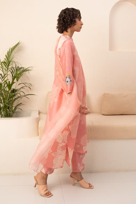 Buy Arcvsh By Pallavi Singh Pink Chanderi, Organza Beads, Floral Bloom Print Double Layered Kurta With Pant Online at Aza Fashions Buy_Arcvsh By Pallavi Singh_Pink Chanderi, Organza Beads, Floral Bloom Print Double Layered Kurta With Pant _Online_at_Aza_Fashions