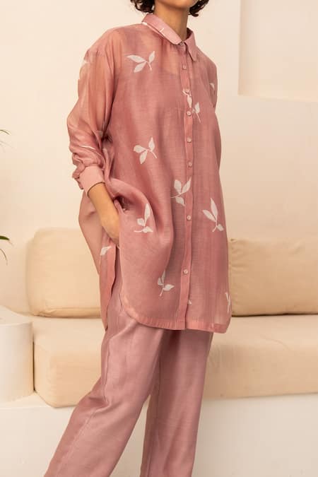 Shop_Arcvsh By Pallavi Singh_Purple Chanderi Embroidery Collared Leaf Print Shirt With Pant _Online_at_Aza_Fashions