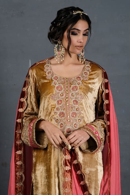 Shop Soniya G Gold Pure Micro Velvet Thread Scoop Neck Kurta Set Online at Aza Fashions Shop_Soniya G_Gold Pure Micro Velvet Thread Scoop Neck Kurta Set_Online_at_Aza_Fashions
