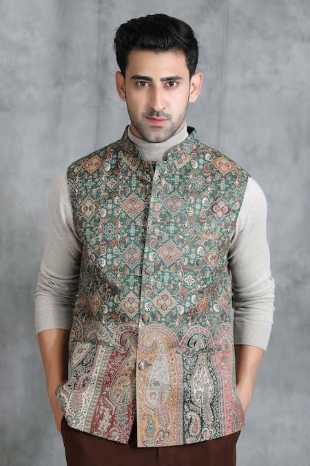 Dusala_Green Pashmina Thread Paisley Motif Bundi_Online_at_Aza_Fashions