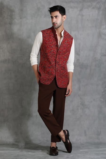 Dusala Red Pashmina Thread Embroidered Floral Bundi Online at Aza Fashions Dusala_Red Pashmina Thread Embroidered Floral Bundi _Online_at_Aza_Fashions