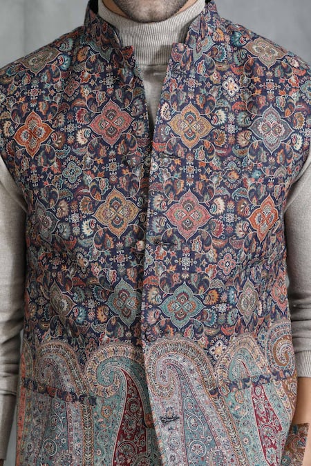 Shop Dusala Beige Pashmina Thread Hand Woven Bundi Online at Aza Fashions Shop_Dusala_Beige Pashmina Thread Hand Woven Bundi _Online_at_Aza_Fashions