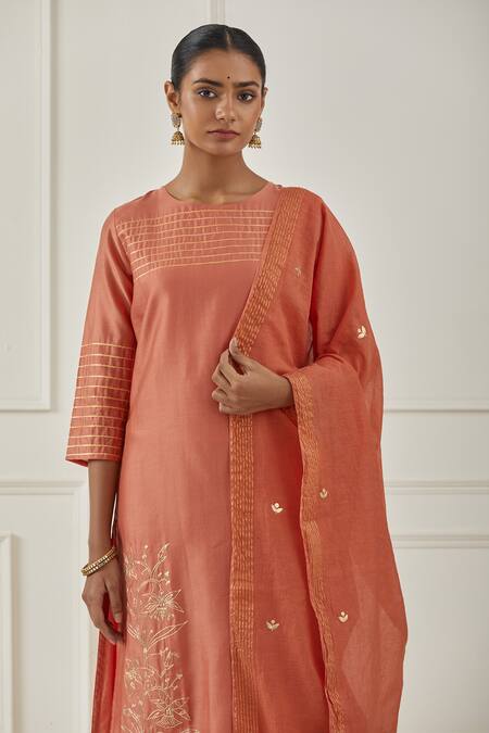 Kamaltaas_Orange Chanderi Silk, Lining Mulmul Gota, Pittan And Embroidered Kurta Set_Online_at_Aza_Fashions
