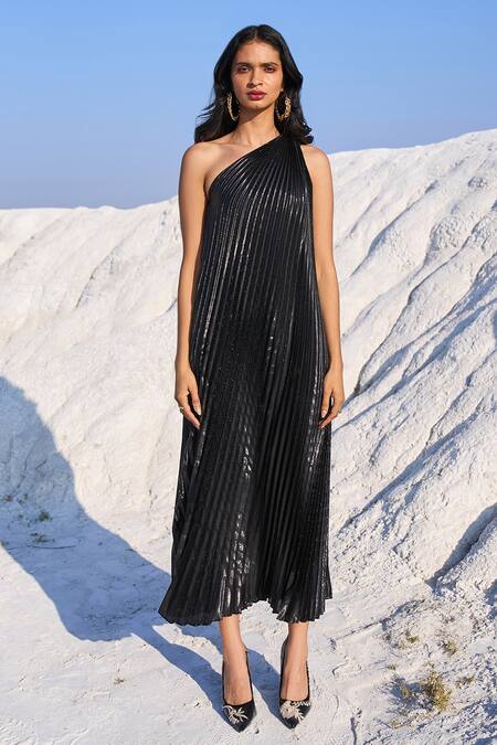 Dash And Dot Black Polyester One Shoulder Pleated Maxi at Aza Fashions Dash And Dot_Black Polyester One Shoulder Pleated Maxi _at_Aza_Fashions