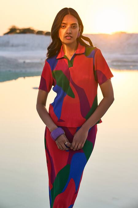 Buy Dash And Dot Multi Color Polyester Shawl Neck Abstract Print Top With Skirt Online at Aza Fashions Buy_Dash And Dot_Multi Color Polyester Shawl Neck Abstract Print Top With Skirt _Online_at_Aza_Fashions