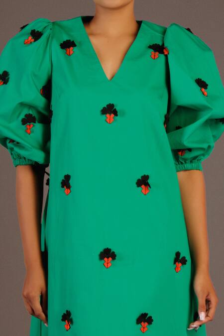 Deepika Arora Green Cotton Floral, Confetti V Neck Straight Placement Embroidered Dress 3