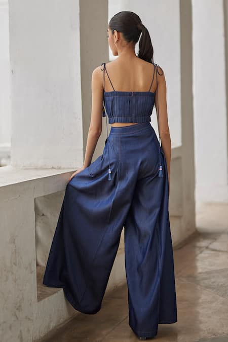 How To Style Wide Leg Jeans in 2024 — No Time For Style