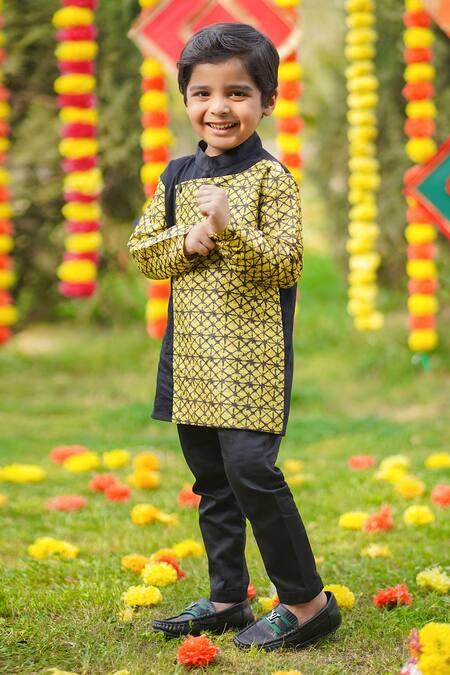 Buy_The Blue Morphology_Black Cotton, Silk Printed Panel Kurta With Pant _Online_at_Aza_Fashions