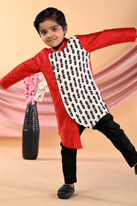 The Blue Morphology_Red Cotton Embroidery Contrast Printed Panel Kurta With Pant _Online_at_Aza_Fashions