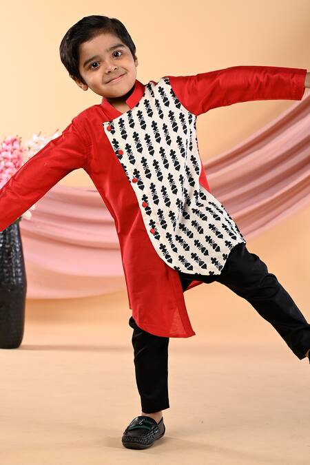 Buy_The Blue Morphology_Red Cotton Embroidery Contrast Printed Panel Kurta With Pant _Online_at_Aza_Fashions