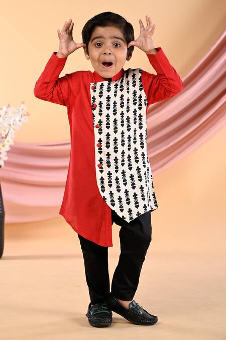 The Blue Morphology_Red Cotton Embroidery Contrast Printed Panel Kurta With Pant _at_Aza_Fashions