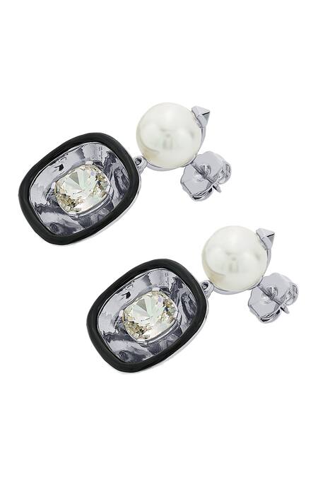 Buy_Isharya_White Crystals, Pearls Bougie Glory Wrap And Earrings_Online_at_Aza_Fashions