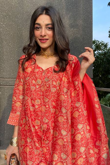 Buy_Shrutkirti_Orange Chanderi Printed Floral Tie Short Kurta Set_Online_at_Aza_Fashions