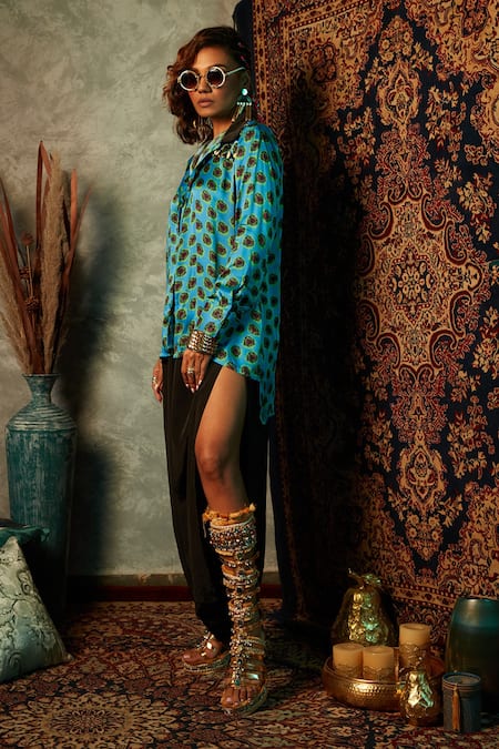 Buy_Esha L Amin_Black Viscose, Crepe Draped Dhoti Pant _Online_at_Aza_Fashions