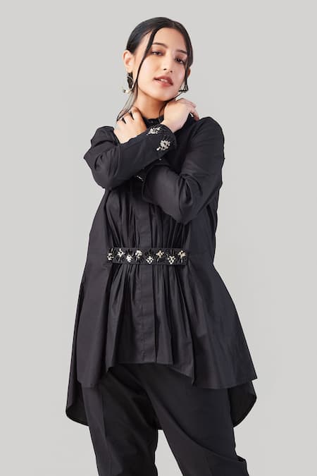 EK Dhaaga_Black Poplin, 100% Cotton Floral Spread Collar Pleated Long Shirt _Online_at_Aza_Fashions