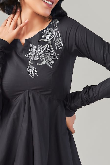 Shop_EK Dhaaga_Black Poplin, 100% Cotton Floral Notched Panelled Asymmetric Tunic _Online_at_Aza_Fashions