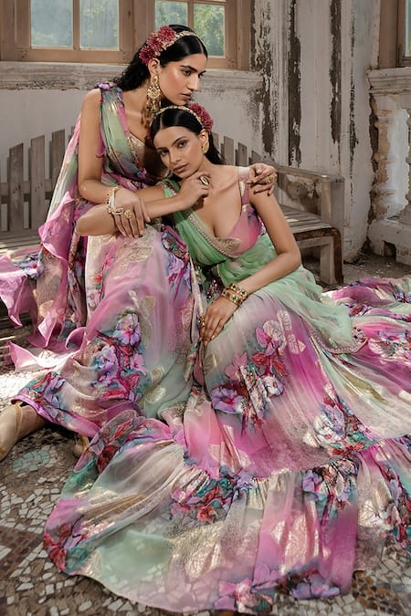 AMRIN KHAN_Purple Georgette And Embroidery Floral & Beads Scoop Neck Lehenga Set _at_Aza_Fashions