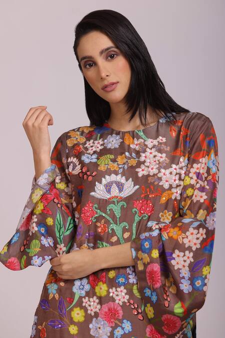 Alpona Designs By Soham Acharya_Brown Cotton Silk Floral Round Print Neck Tunic And Palazzo Set _Online_at_Aza_Fashions