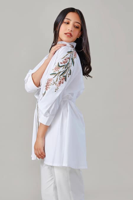 Buy_EK Dhaaga_White Poplin, 100% Cotton Floral Shirt Collar Embroidered Balloon Sleeve _Online_at_Aza_Fashions